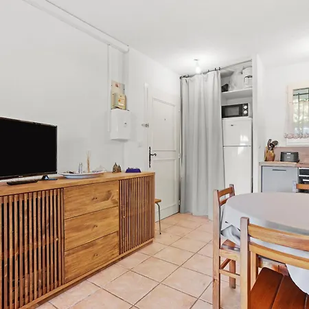 Pramousiquer D23 Apartamento